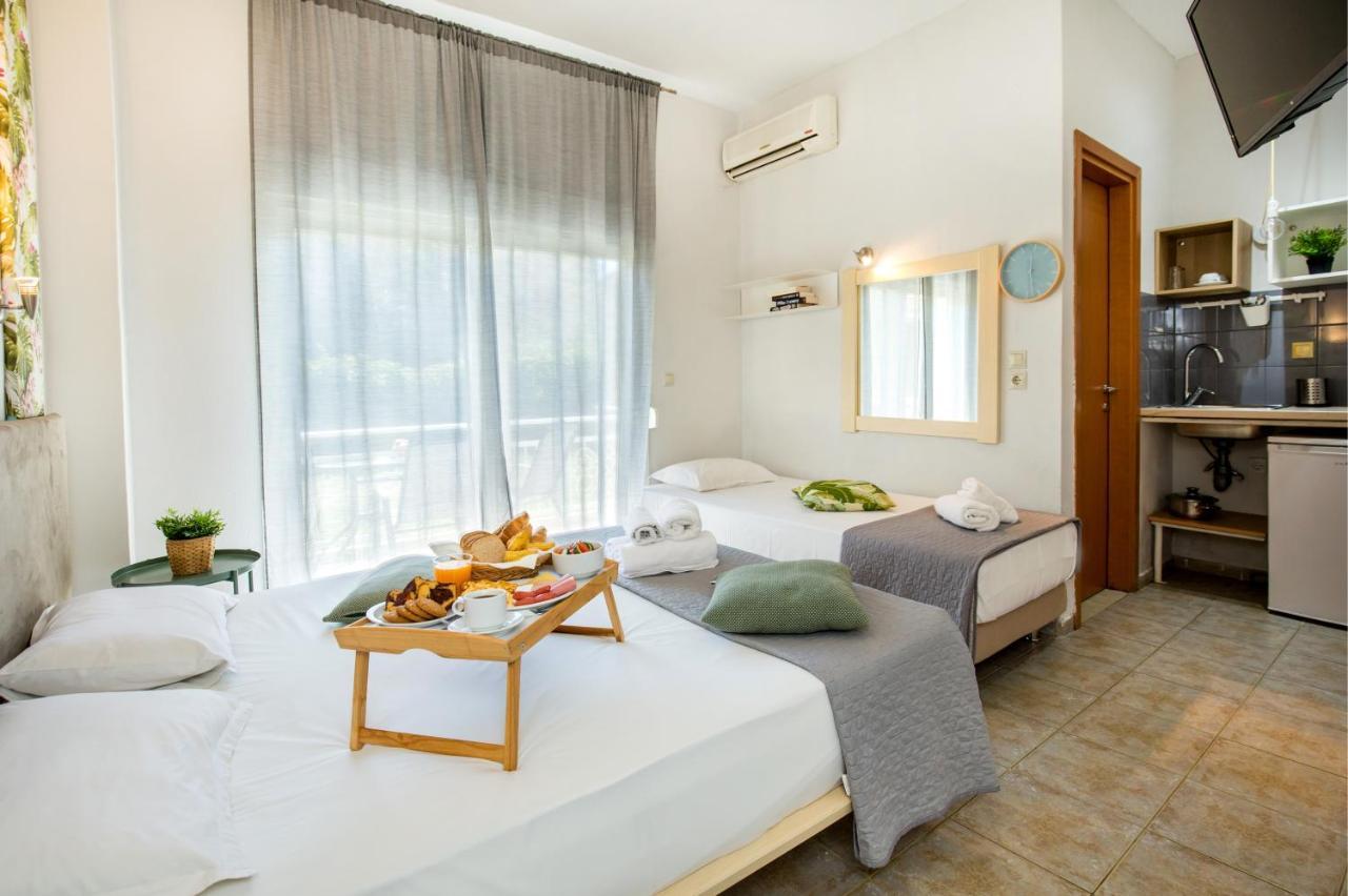 Discovery Hotel Limenaria  Bilik gambar